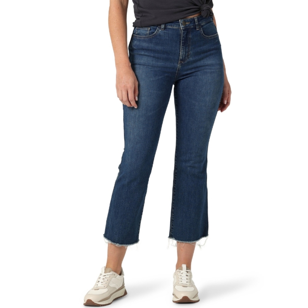 NWT Lee® Women's Heritage Kick Flare Jean